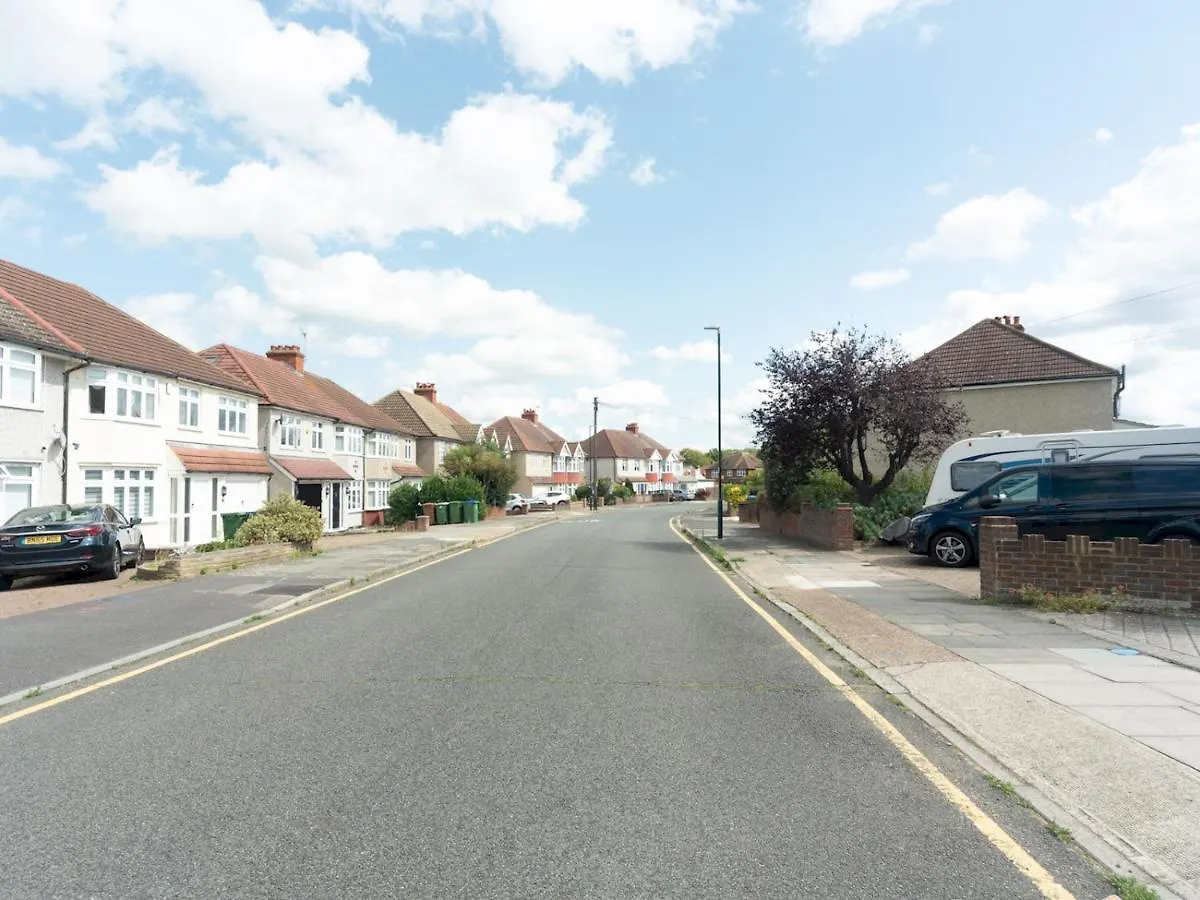 Holiday home Pass The Keys Spacious 4 Bed House Free Parking Near Station Bexleyheath